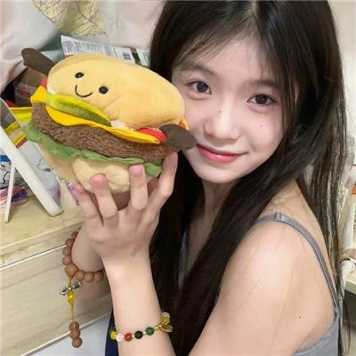 佐伊 封面